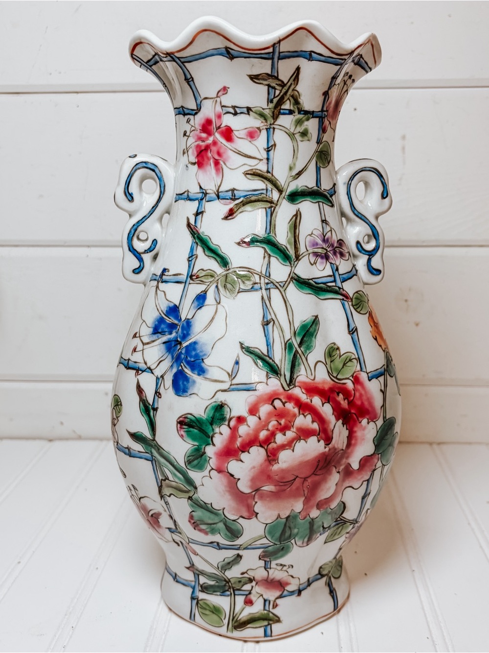 Vintage Famille Rose Porcelain Vase Floral Pattern